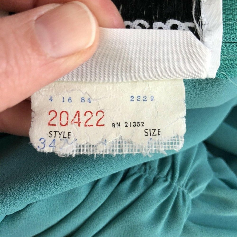 Miss Elliete Vtg 60s Teal Tulip Hem Dress  |  Wome - Picture 10 of 10